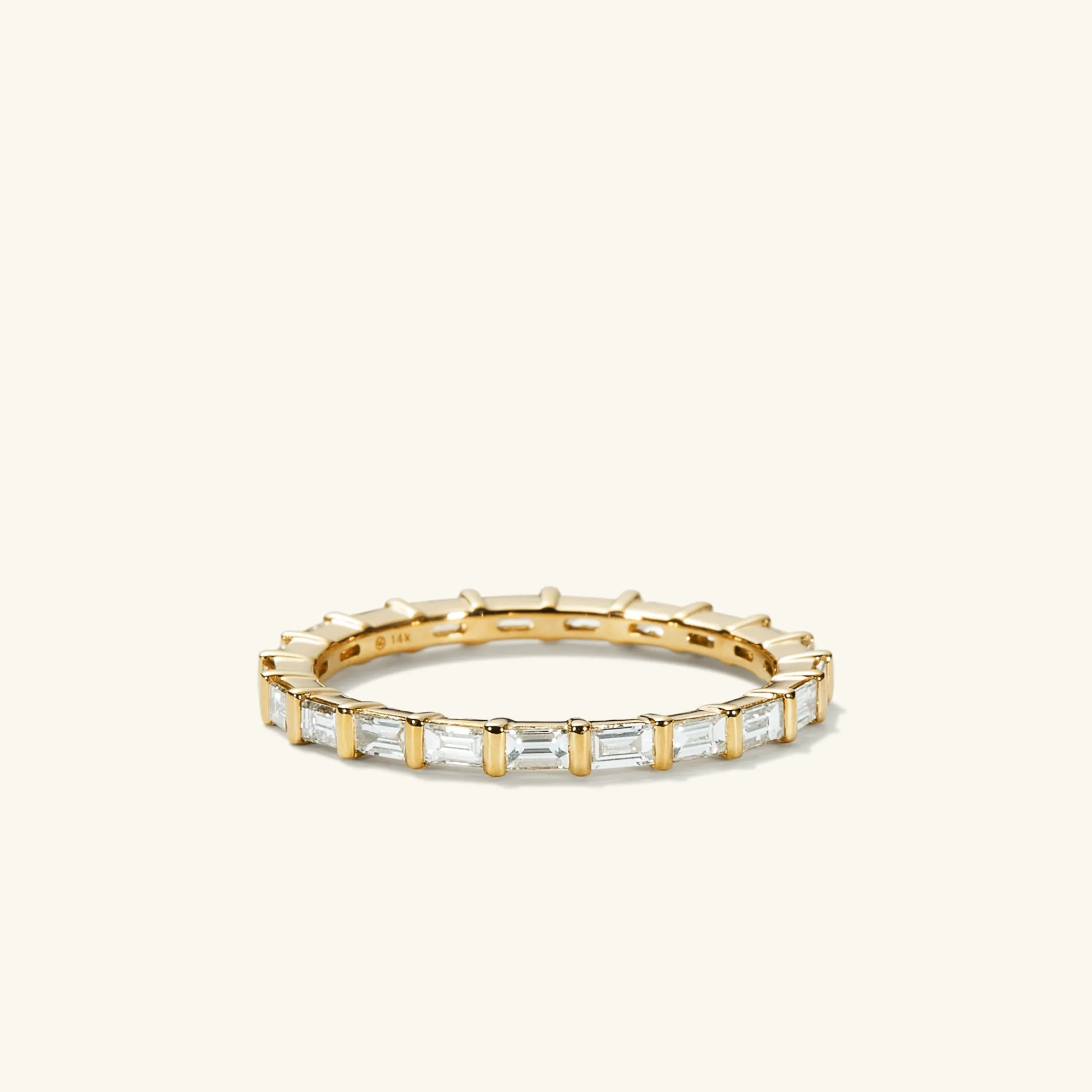 Ringe | Eheringe | Mejuri Baguette Diamond Eternity Band