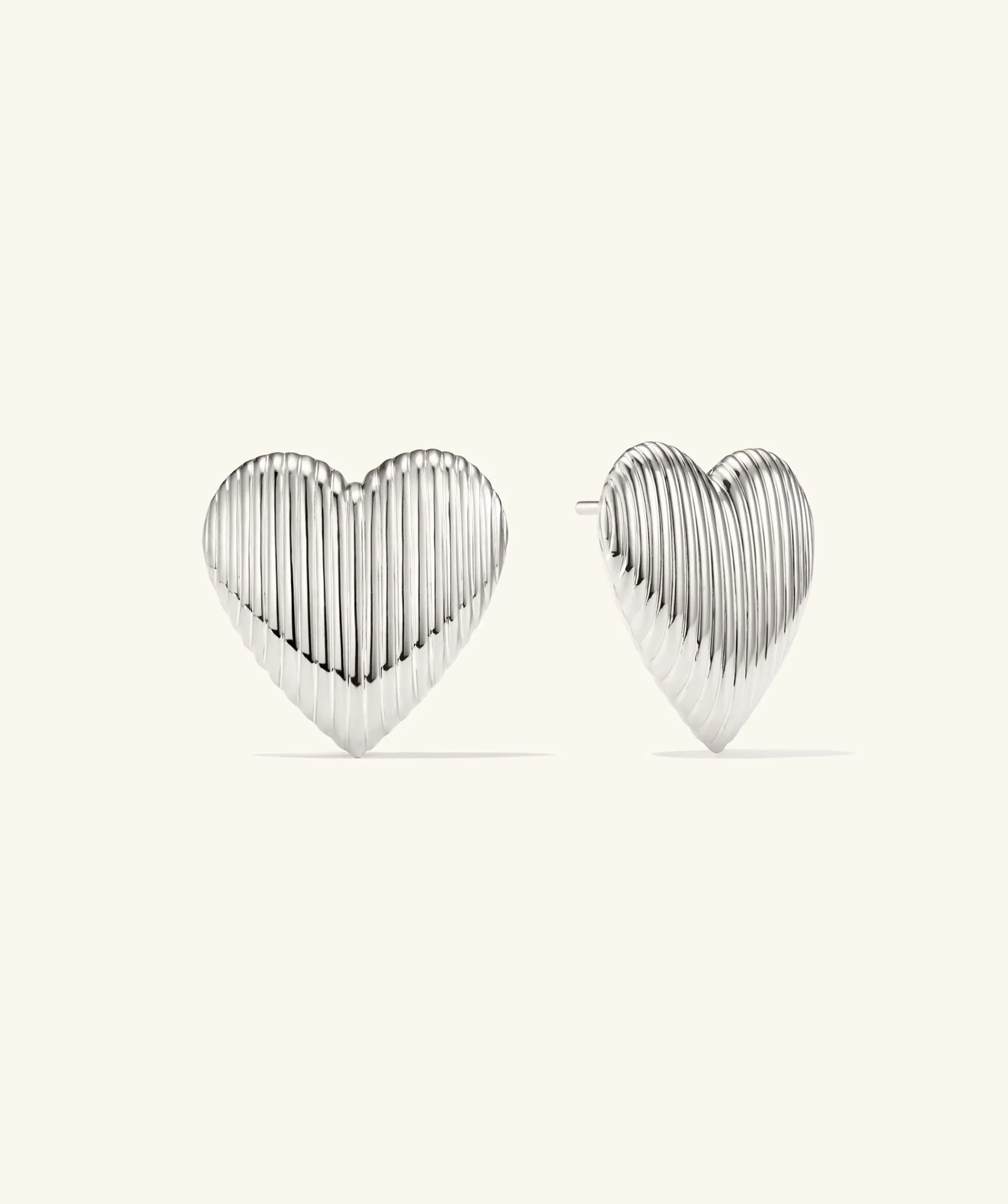 Ohrringe | Ohrstecker | Mejuri Big Puffy Heart Studs SterlingSilver