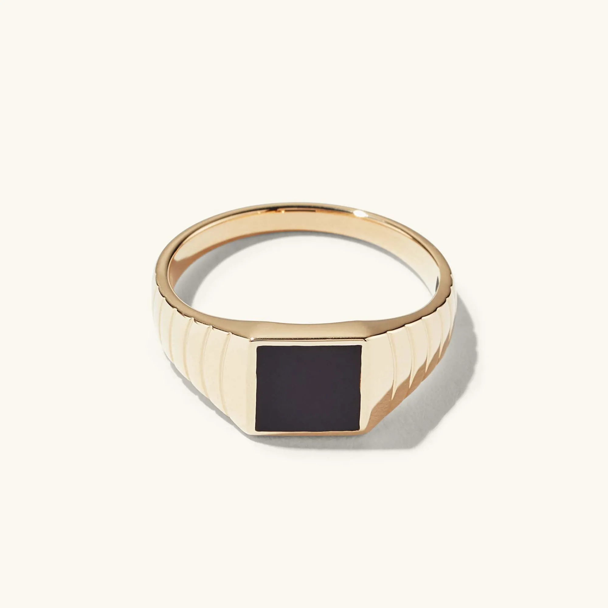 Ringe | Herren | Mejuri Black Onyx Square Signet Ring