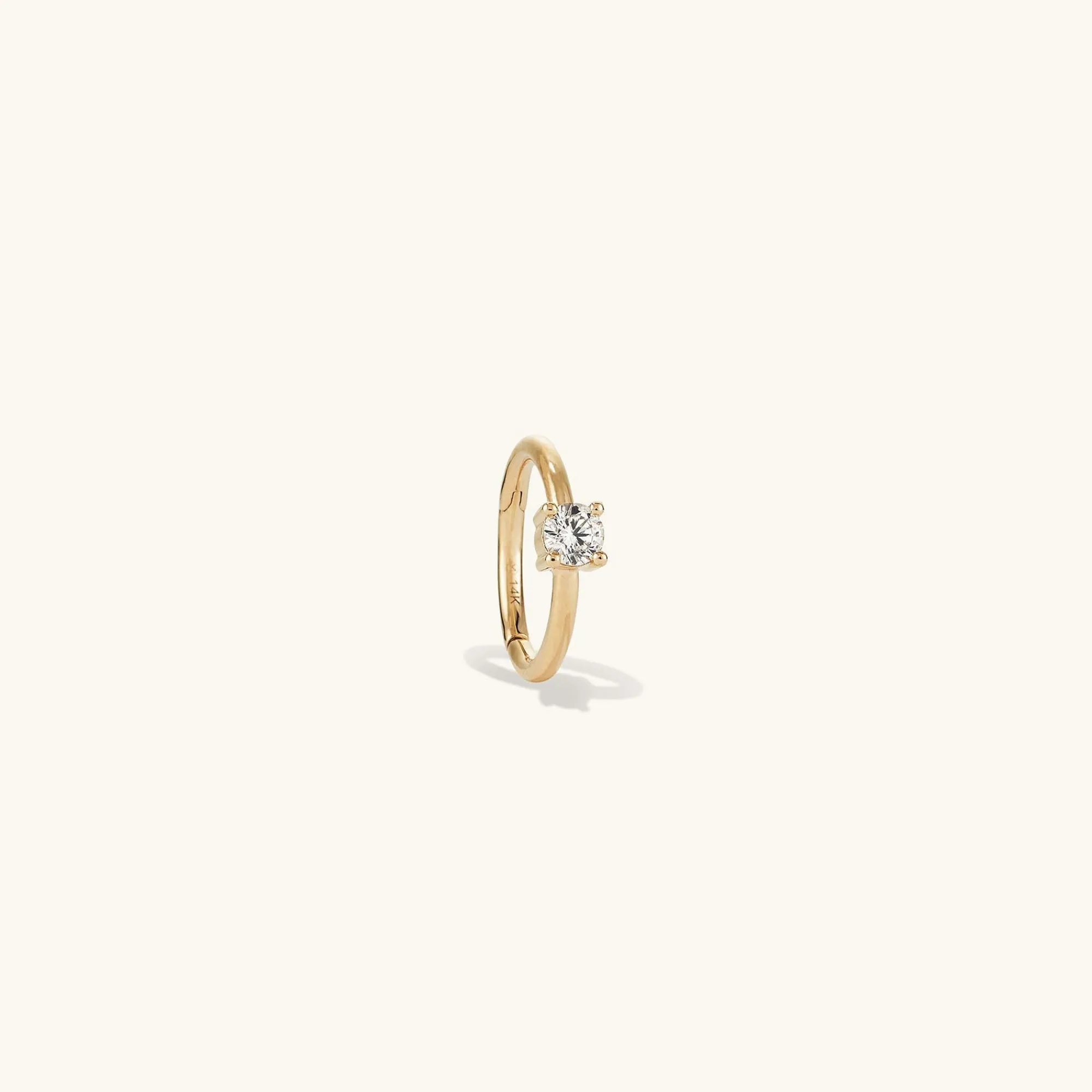 Creolen | Cartilage + Helix | Mejuri Cartilage Solo Diamond Mini Hoop 14kYellowGold