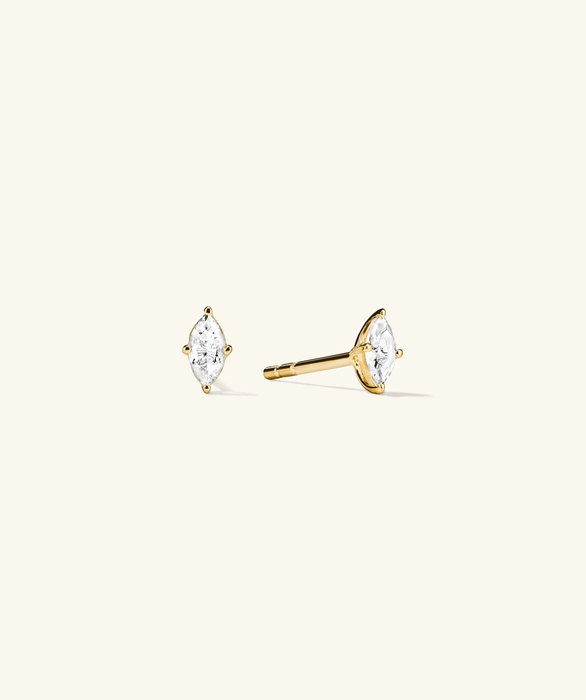 Ohrringe | Ohrstecker | Mejuri Lab Grown Sapphire Marquise Cut Studs GoldVermeil