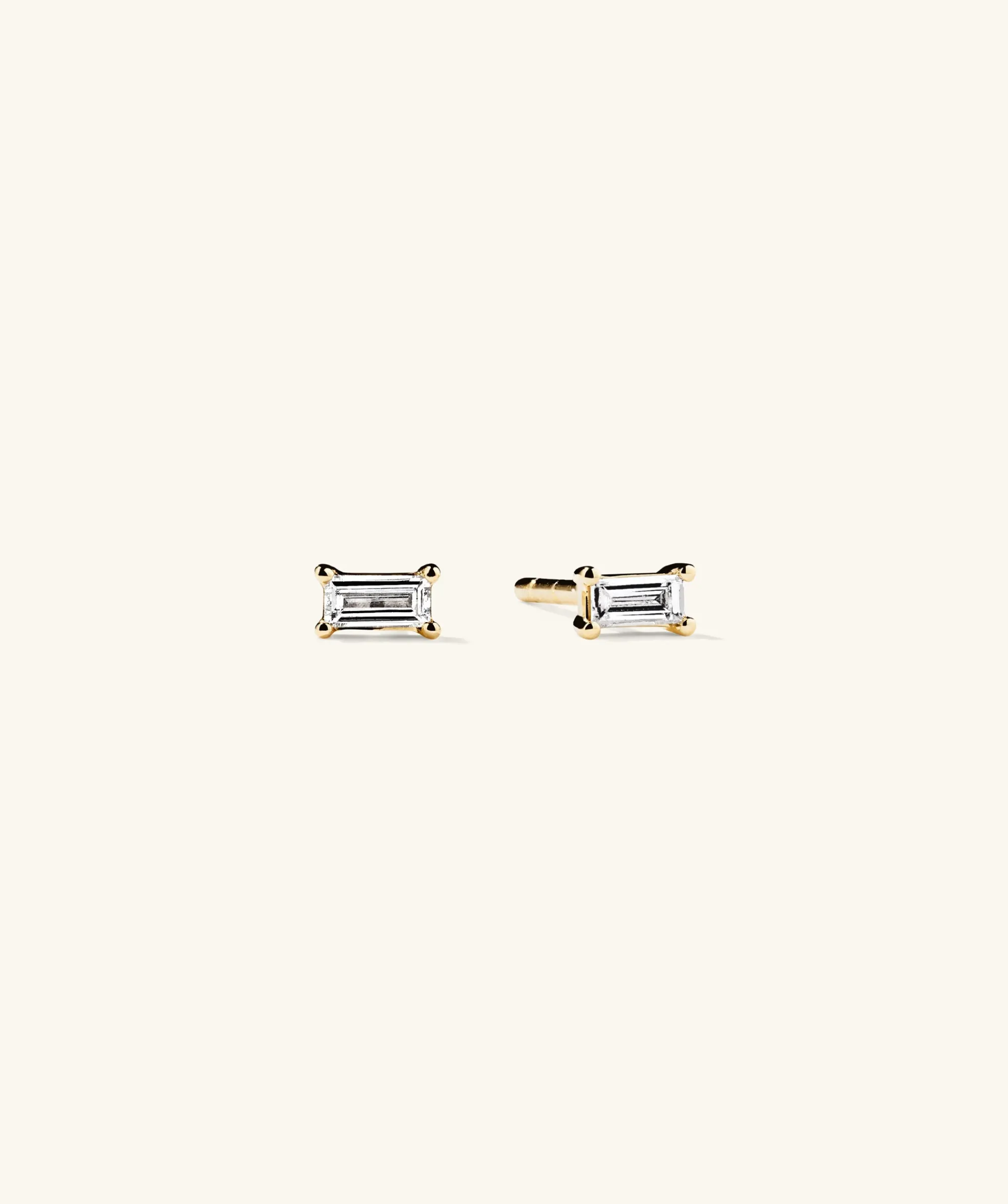 Ohrstecker | Mejuri Mini Baguette Diamond Studs 14kYellowGold