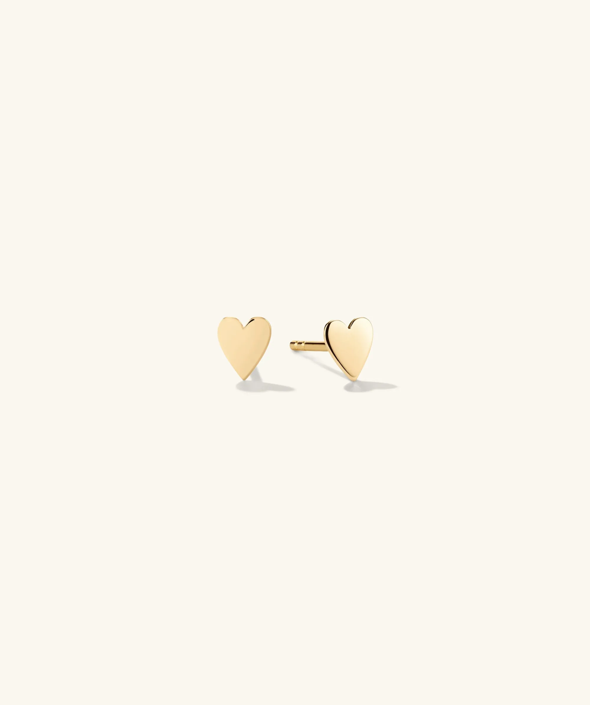 Ohrringe | Ohrstecker | Mejuri Mini Heart Studs 14kYellowGold