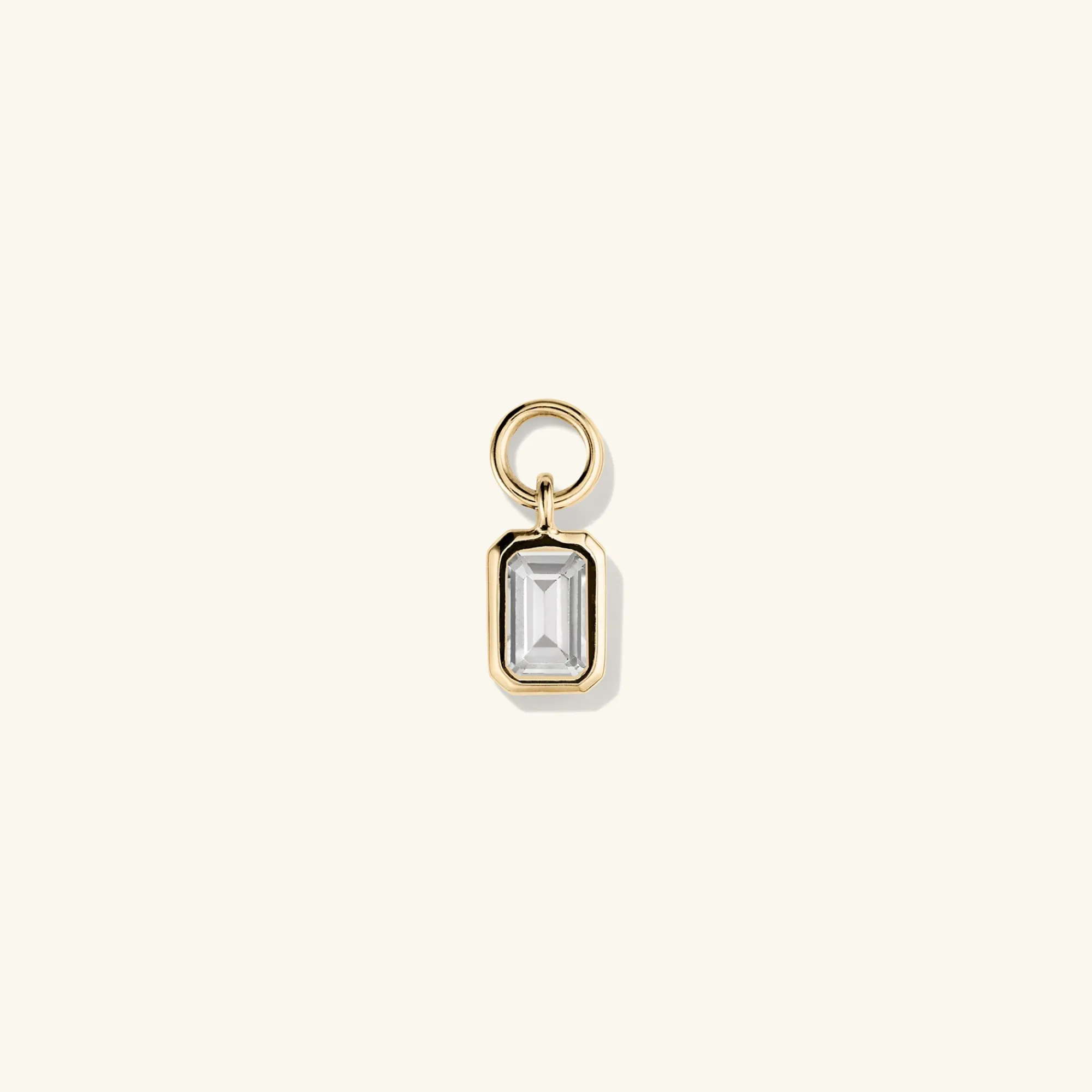 Creolenanhänger | Mejuri Single Emerald Cut Gemstone Hoop Charm 14kYellowGold